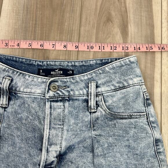 Hollister Women's Light Blue Denim Shorts - Picture 5 of 7